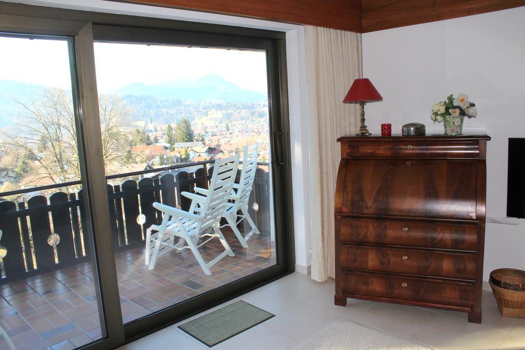Rengstorf Apartment *